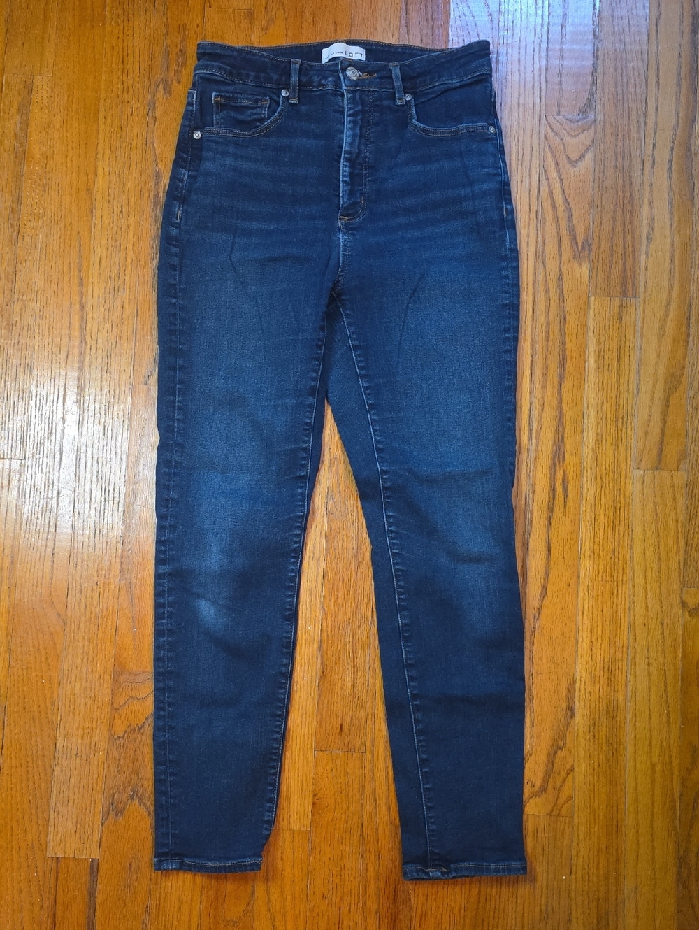 LOFT Jeans The Curvy Skinny Size 27/4